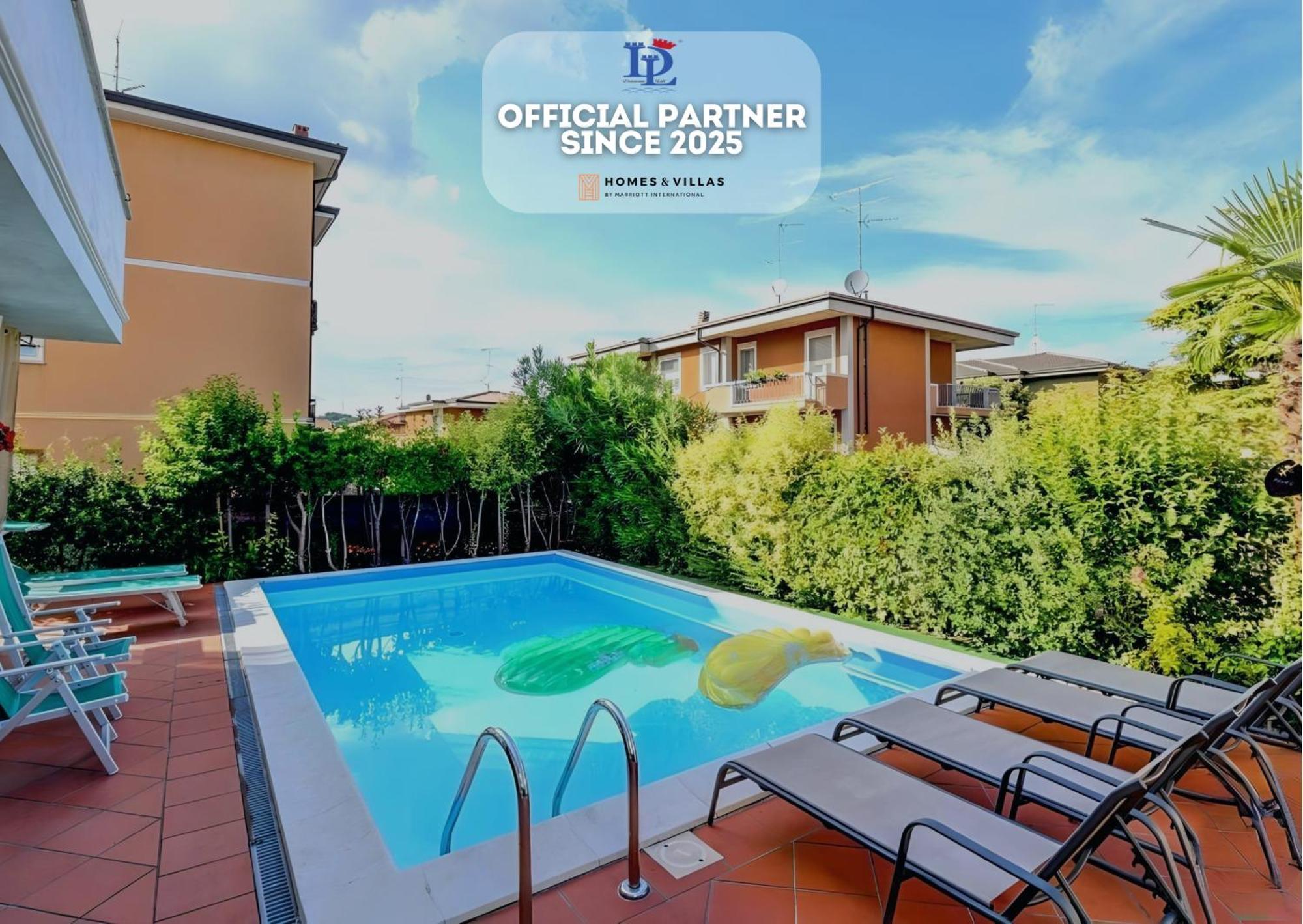 Desenzanoloft Official Partner Marriott Homes & Villas - Garden & Pool Desenzano del Garda Luaran gambar